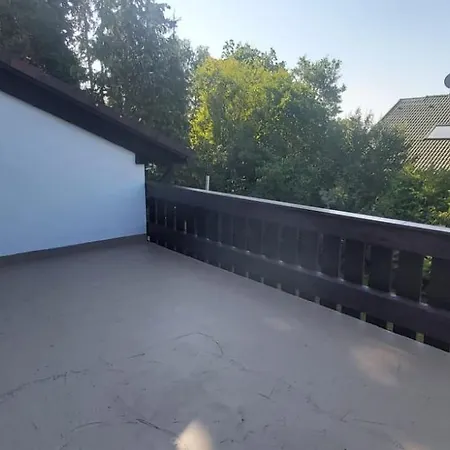 Reihenhaus Bei Nuernberg Daire Petersaurach